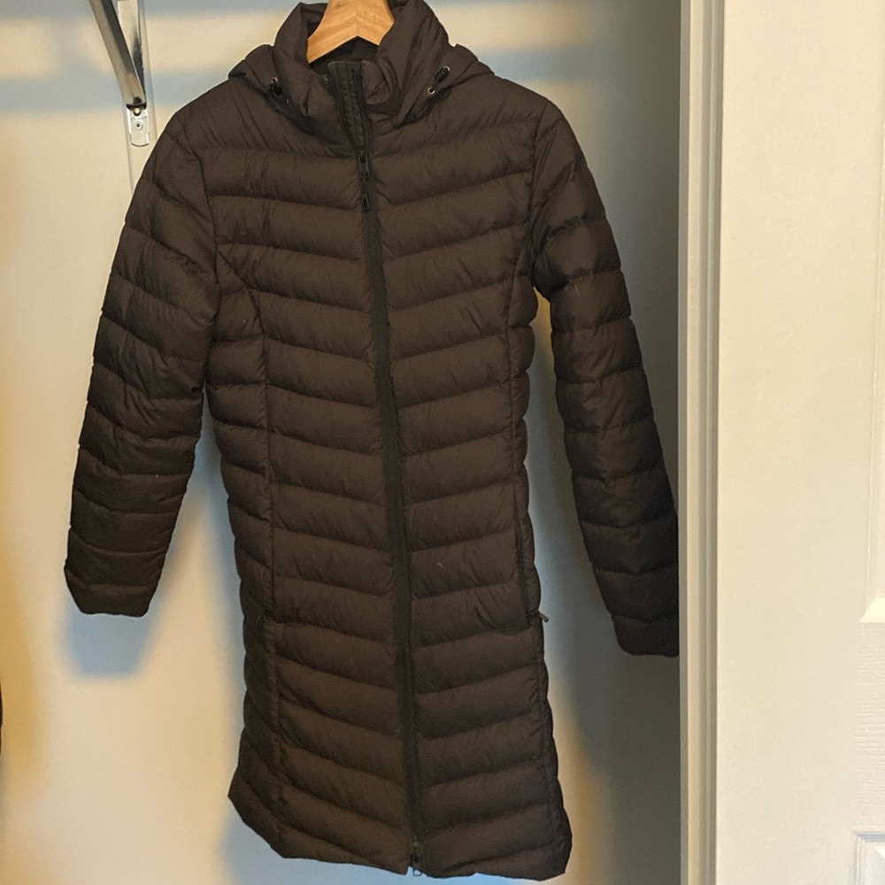Patagonia light-weight long puffer jacket